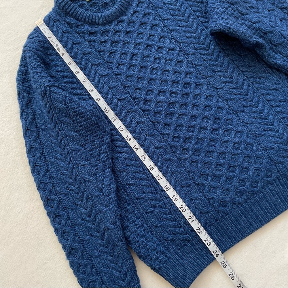 Carraigdonn Merino Wool Irish Crewneck Aran Fisherman’s Cable Knit Sweater - Picture 11 of 11